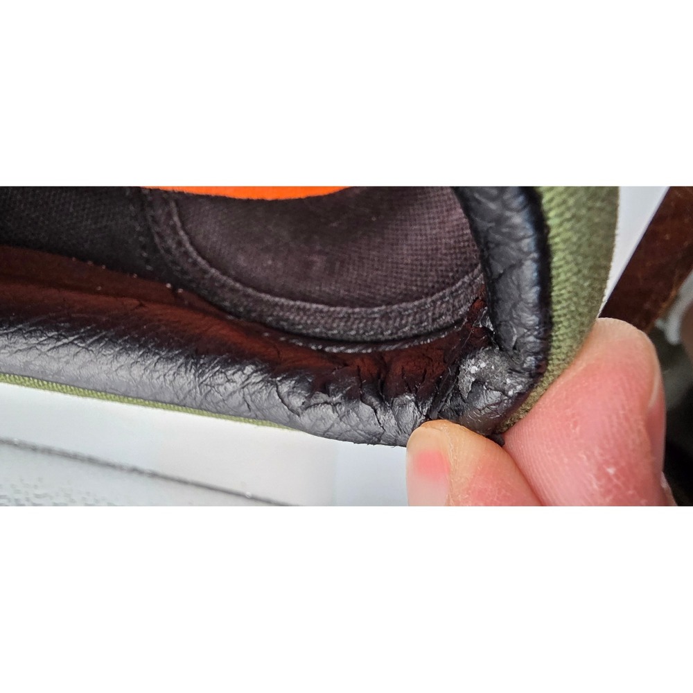 Vans Era Olive Green Suede Canvas Low Top Sneakers Mens 10 Black Sole Gum Waffle - Picture 5 of 8